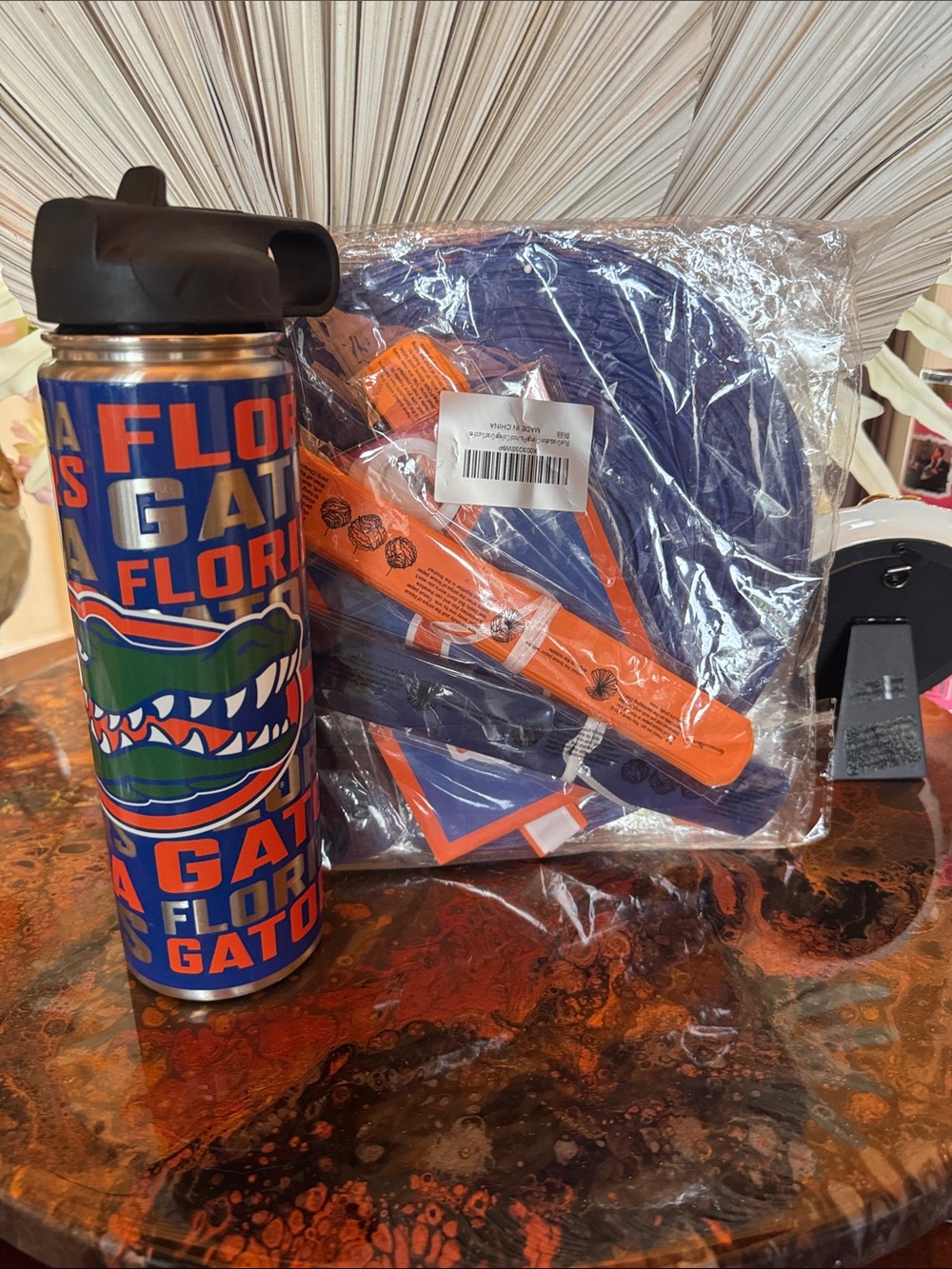 Florida Gator Travel Bottle & Banner Decorator Set